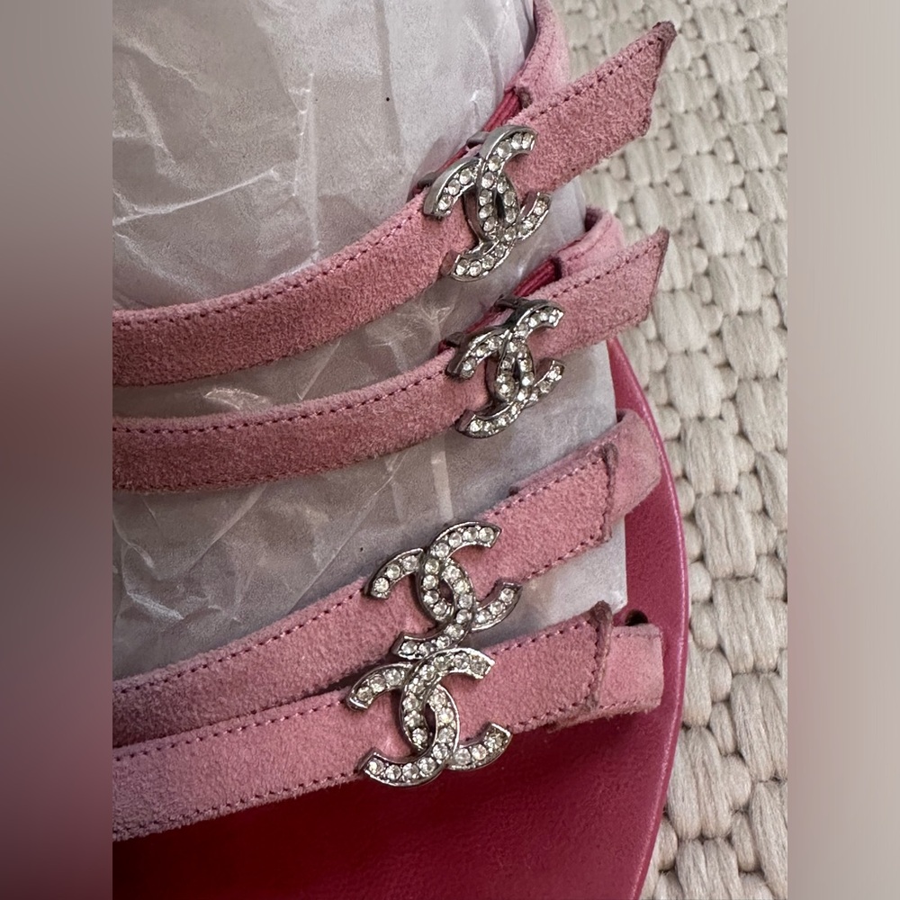 Chanel Rhinestone Logo Sandals - Picture 4 of 15